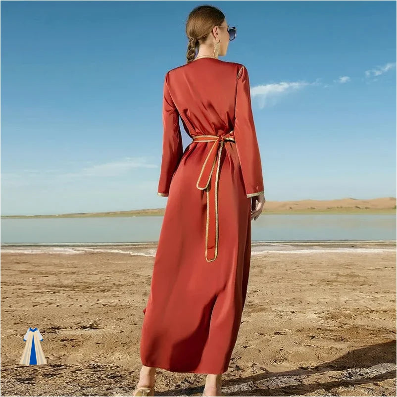 Robe Orientale Dorée